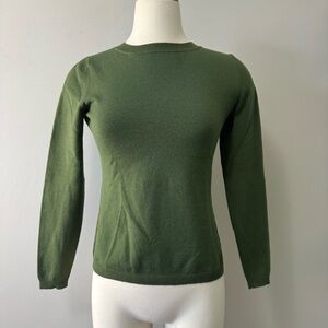 Banana Republic Olive Merino Wool Sweater Small